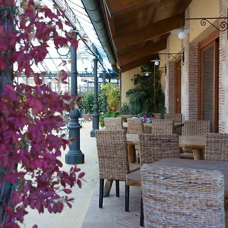 Hotel Valle Dell'aquila 4*